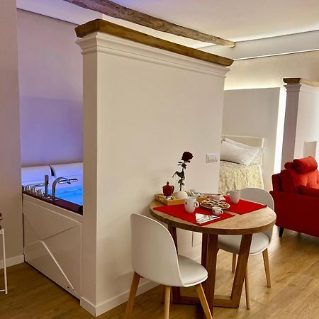 Elena'S Suite Sutri Eksteriør bilde